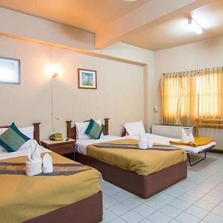 Khelang Nakorn Hotel Lampang Exteriör bild