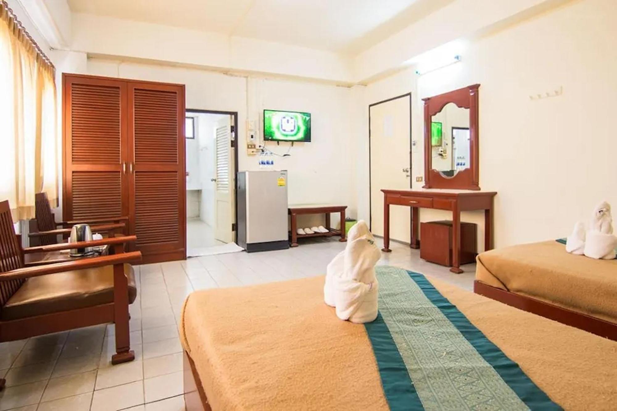 Khelang Nakorn Hotel Lampang Exteriör bild