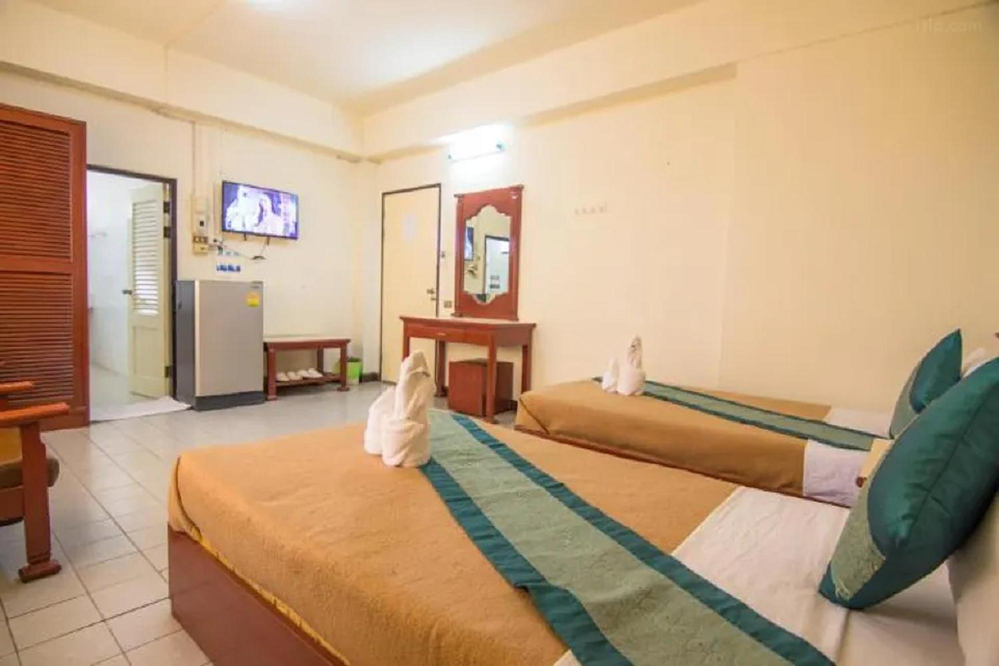 Khelang Nakorn Hotel Lampang Exteriör bild