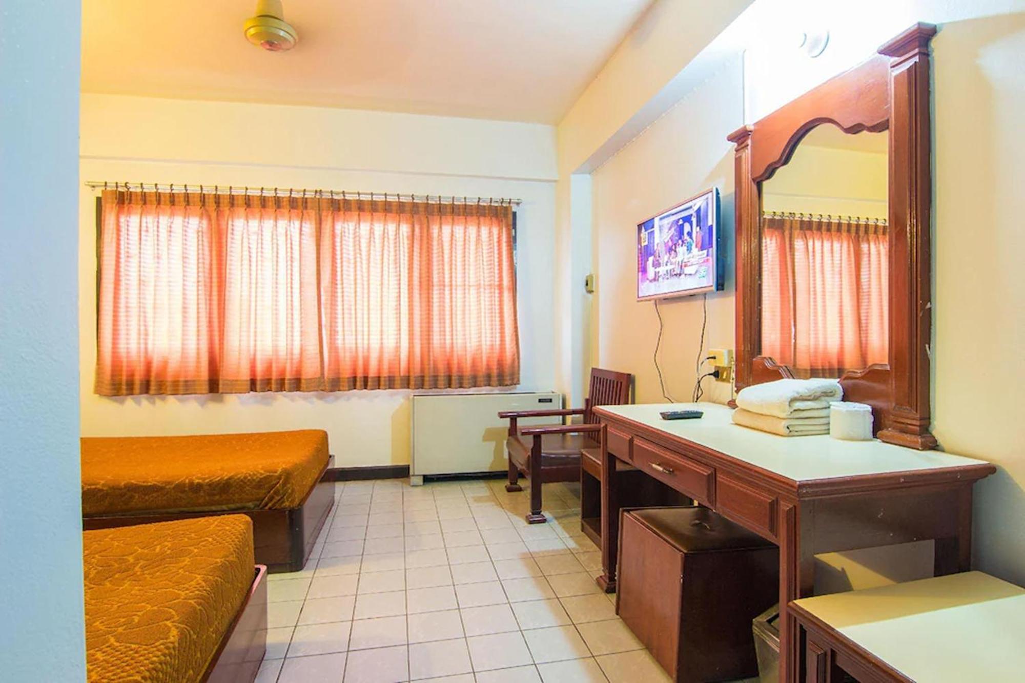 Khelang Nakorn Hotel Lampang Exteriör bild