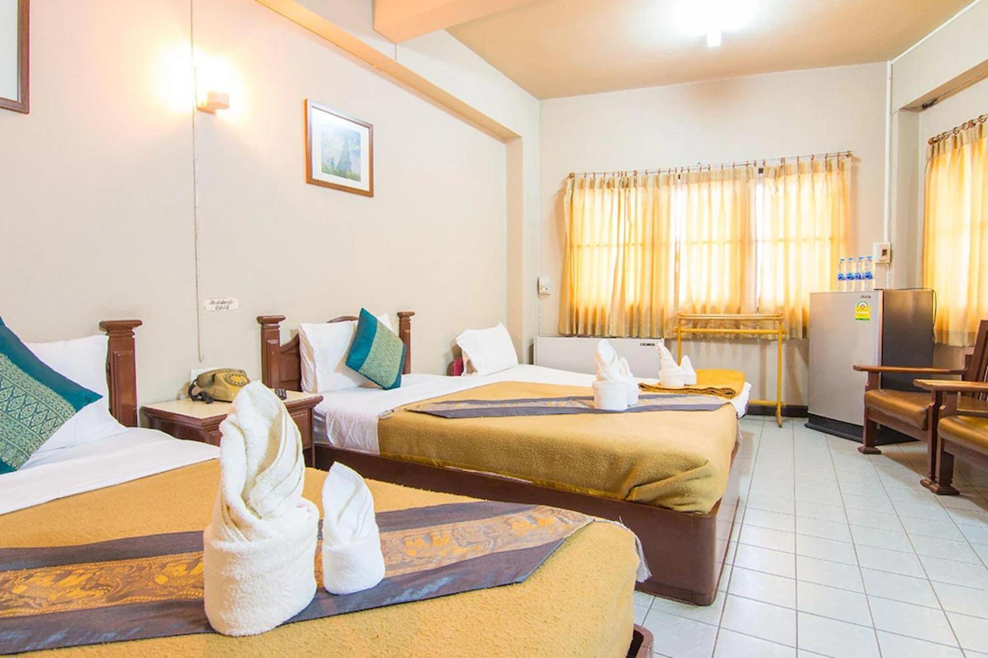 Khelang Nakorn Hotel Lampang Exteriör bild
