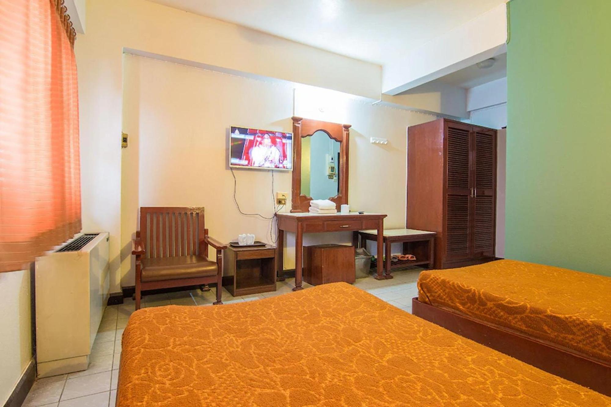 Khelang Nakorn Hotel Lampang Exteriör bild