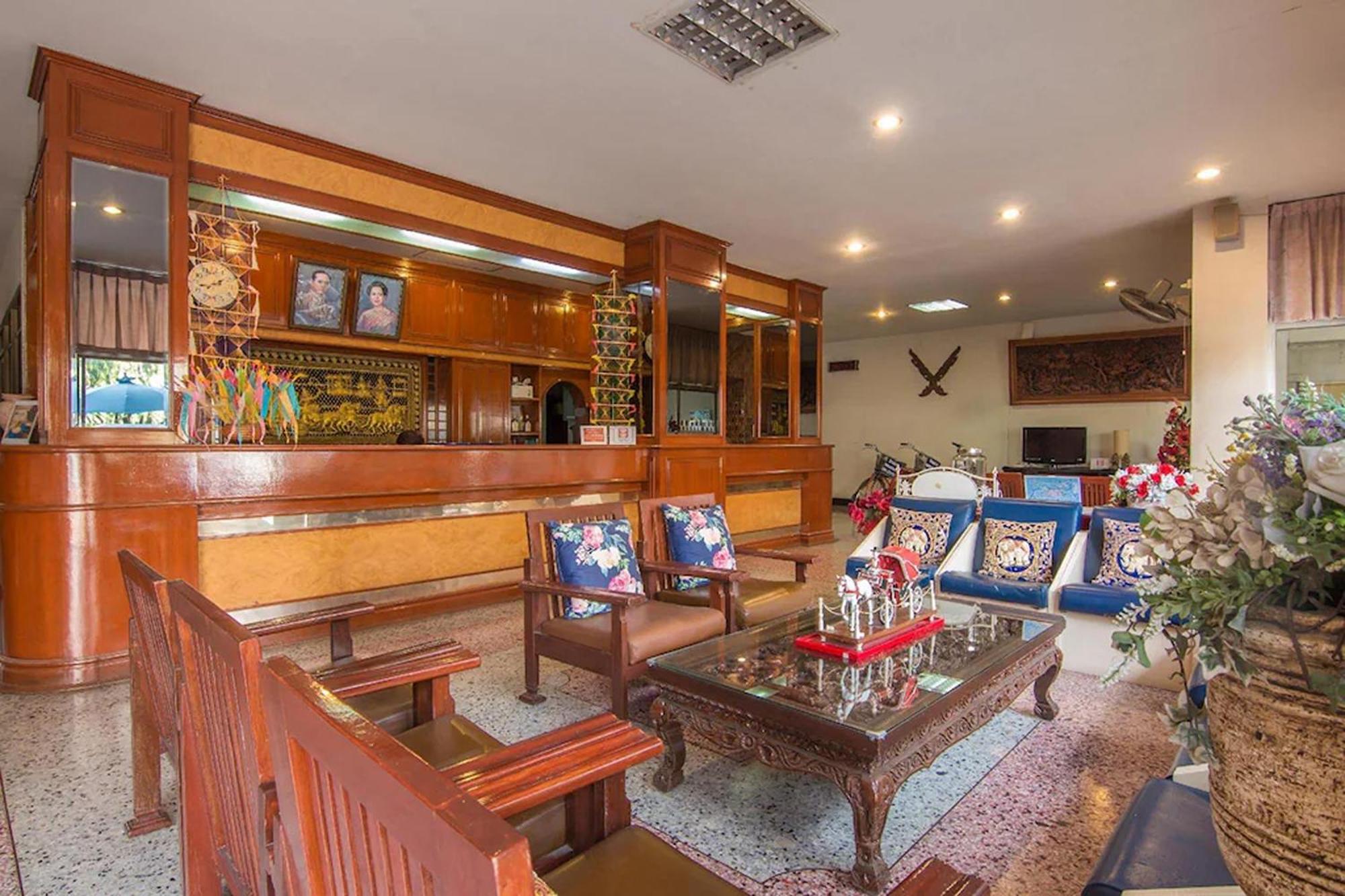 Khelang Nakorn Hotel Lampang Exteriör bild