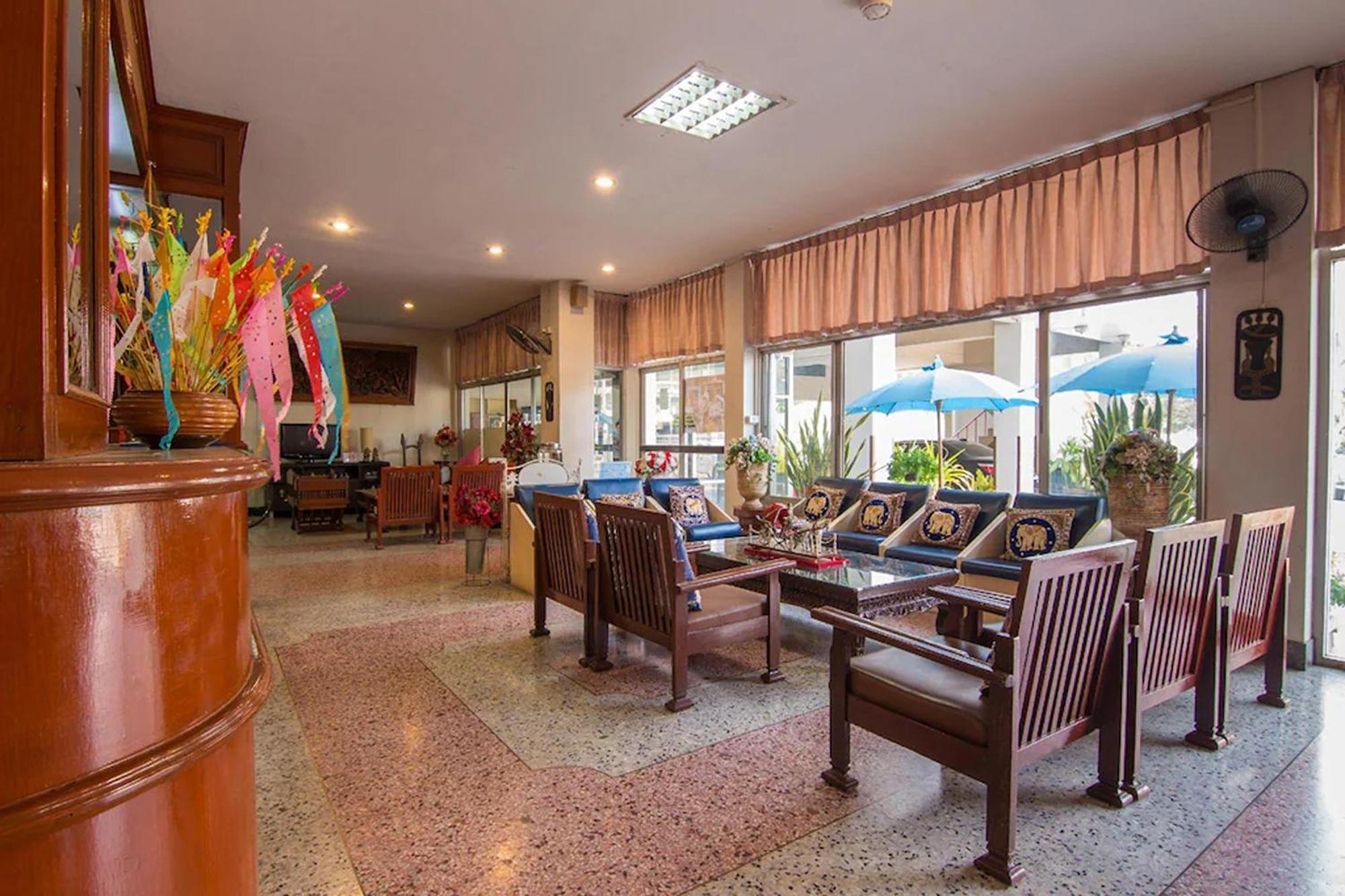 Khelang Nakorn Hotel Lampang Exteriör bild
