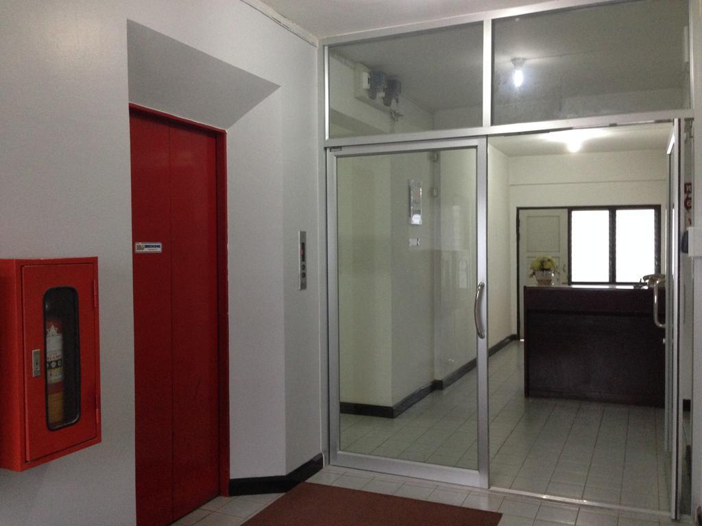 Khelang Nakorn Hotel Lampang Exteriör bild
